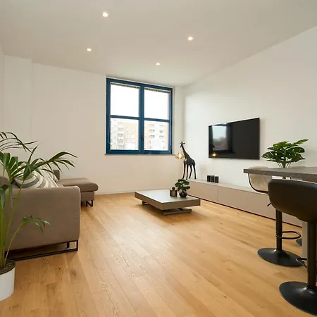 Luxury Design - 20 Minutes From Duomo-navigli * Milaan